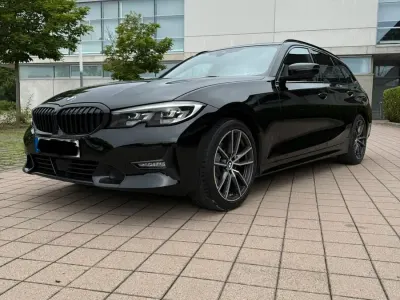 Gebraucht BMW 320 Sport Line 190 PS (139 kW) 2019 Schwarz Kombi