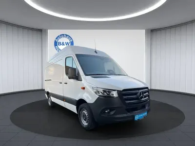 Gebraucht Mercedes Sprinter 170 PS (125 kW) 2024 Arktikweiss Van