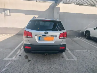 Gebraucht Kia Sorento 197 PS (144 kW) 2011 Silber SUV