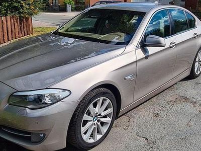 Gebraucht BMW 525 218 PS (160 kW) 2012 Gold Limousine
