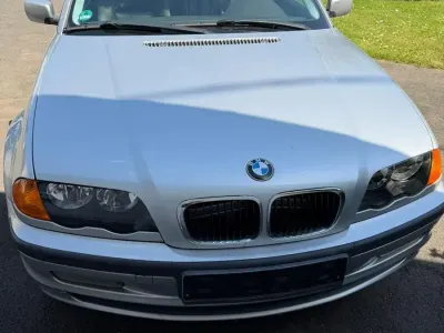 Gebraucht BMW 323 170 PS (125 kW) 1999 Silber Limousine
