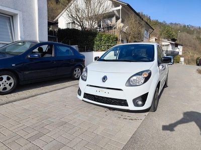 Gebraucht Renault Twingo Night&Day 75 PS (55 kW) 2010 Weiß Kleinwagen