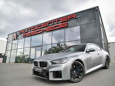Gebraucht BMW M2 Performance 480 PS (353 kW) 2025 Frozen pure grey matt Coupé