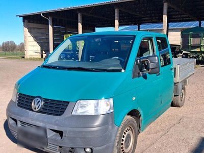Usata VW T5 130 CV (95 kW) 2008 Verde Furgone