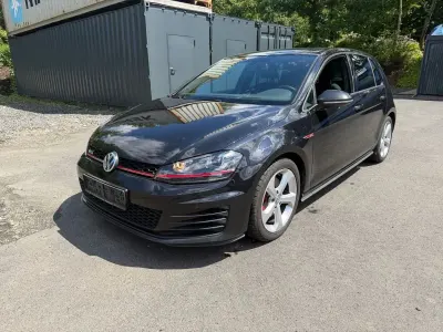 Gebraucht VW Golf VII GTI 220 PS (161 kW) 2016 Schwarz Limousine
