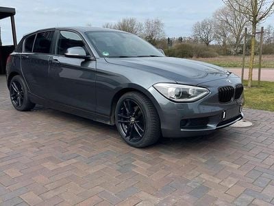 Gebraucht BMW 120 Sport Line 184 PS (135 kW) 2014 Grau Kleinwagen