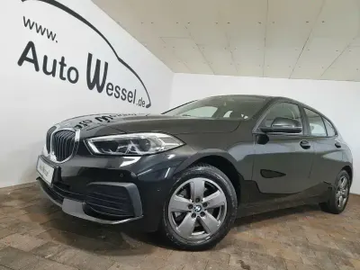 Gebraucht BMW 116 Advantage 190 PS (139 kW) 2021 Schwarz Kleinwagen