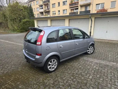 Second-hand Opel Meriva 101 CP (74 kW) 2005 Argintiu Monovolum