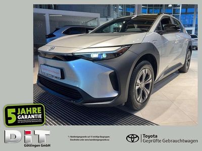 Gebraucht Toyota bZ4X Comfort 150 kW (204 PS) 2025 Precious silver SUV