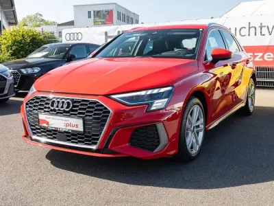 Gebraucht Audi e-tron S-Line 204 PS (150 kW) 2023 Tangorot metallic SUV