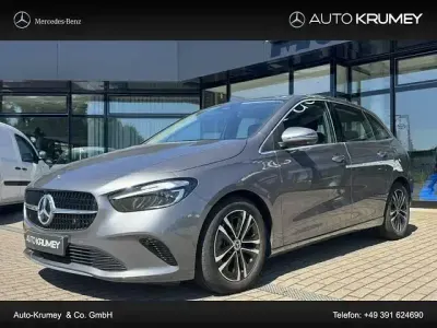 Gebraucht Mercedes B180 Progressive 116 PS (85 kW) 2024 Grau Kleinwagen