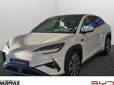 Używany BYD Sealion 7 389 kW (530 KM) 2026 Biały SUV