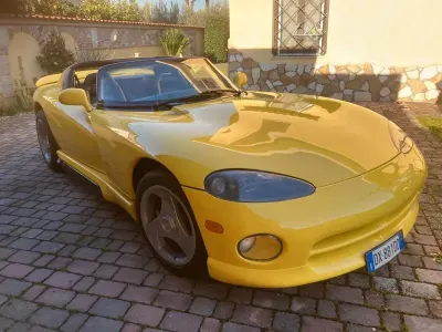 Gebraucht Chrysler Viper 394 PS (289 kW) 1995 Gelb Cabrio