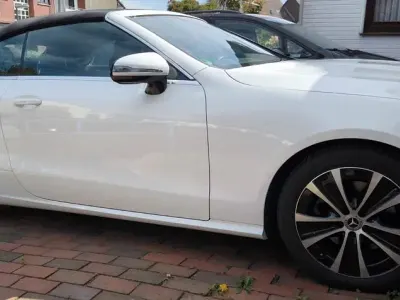 Gebraucht Mercedes E200 197 PS (144 kW) 2020 Weiß Cabrio