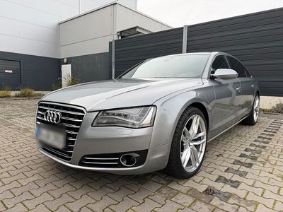 Audi A8L