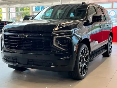 Neu Chevrolet Tahoe 426 PS (313 kW) 2026 Schwarz SUV