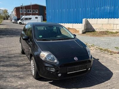 Second-hand Fiat Punto 69 CP (50 kW) 2013 Andere farben Hatchback