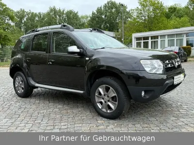 Gebraucht Dacia Duster Prestige 105 PS (77 kW) 2015 Schwarz SUV