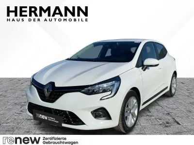 Gebraucht Renault Clio V Business 91 PS (66 kW) 2021 Arktisweiß (weiß) Limousine