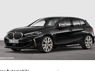 Second-hand BMW M135 Comfort Edition 306 CP (225 kW) 2023 Negru Hatchback