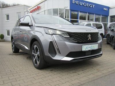 Artensesilber Gebraucht 2021 Peugeot 5008 Allure Van / Kleinbus | 25.989 € (Teuer)