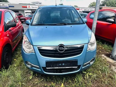 Gebraucht Opel Agila 86 PS (63 kW) 2010 Blau Kleinwagen