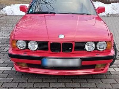 Gebraucht BMW 525 192 PS (141 kW) 1992 Rot Limousine