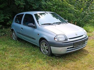 Renault Clio II