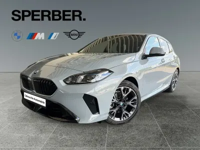 Gebraucht BMW 120 M Sport 156 PS (114 kW) 2026 Grau Kleinwagen