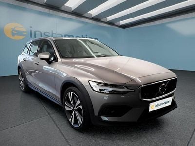 Volvo V60 CC