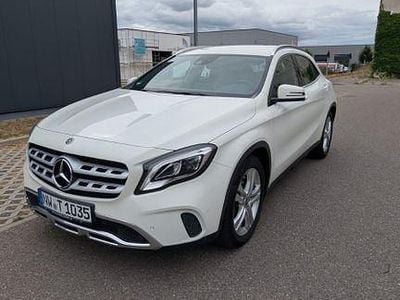 Mercedes GLA200