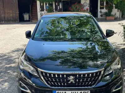 Gebraucht Peugeot 3008 Active 131 PS (96 kW) 2017 Schwarz SUV