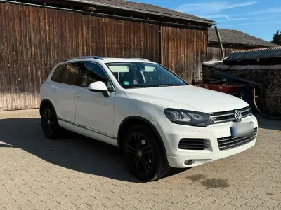 Gebraucht VW Touareg 245 PS (180 kW) 2013 Weiß SUV