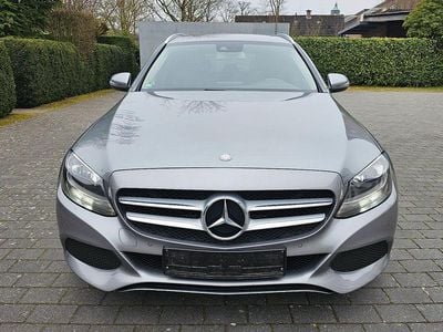 Gebraucht Mercedes C220 Avantgarde 170 PS (125 kW) 2015 Silber Kombi