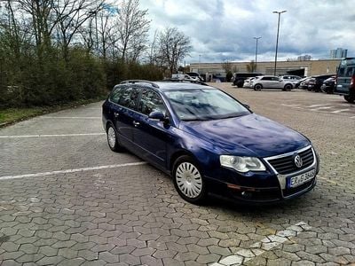 Gebraucht VW Passat Comfortline 140 PS (102 kW) 2009 Blau Kombi