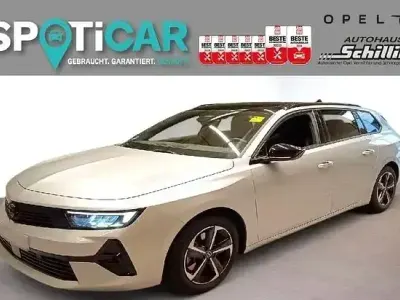 Gebraucht Opel Astra 131 PS (96 kW) 2024 Kristall silber Kleinwagen