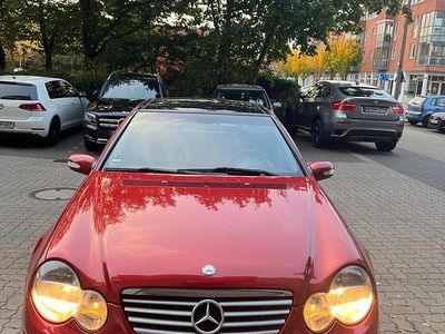 Mercedes C200