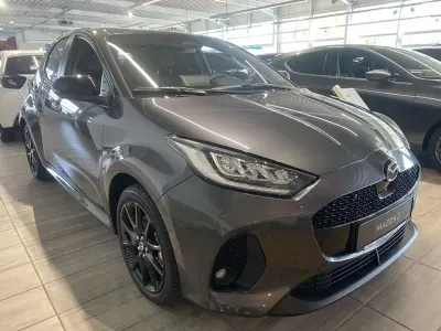 Neu Mazda 2 Homura-Line 116 PS (85 kW) 2026 Grau Kleinwagen
