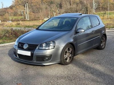 VW Golf V