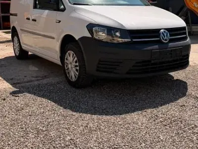 Gebraucht VW Caddy Maxi Beach 102 PS (75 kW) 2019 Weiß Van / Kleinbus