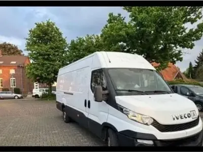 Gebraucht Iveco Daily 147 PS (108 kW) 2014 Weiß Van