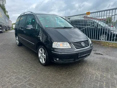Gebraucht VW Sharan Highline 140 PS (102 kW) 2009 Schwarz Van / Kleinbus
