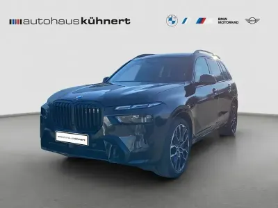 Gebraucht BMW X7 M Sport 352 PS (258 kW) 2024 Schwarz SUV