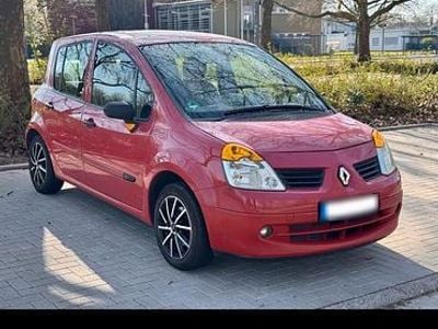 Brugt Renault Clio II 80 HK (58 kW) 2005 Rød Hatchback