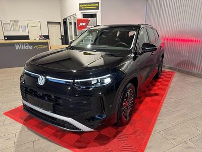 Gebraucht VW Tayron 150 PS (110 kW) 2025 Schwarz SUV