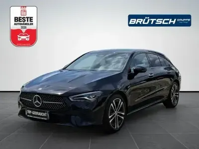 Gebraucht Mercedes CLA180 Shooting Brake 136 PS (100 kW) 2023 Nachtschwarz Kombi