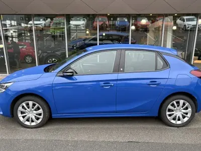 Begagnad Opel Corsa Edition 100 kW (136 HK) 2022 Blå Halvkombi