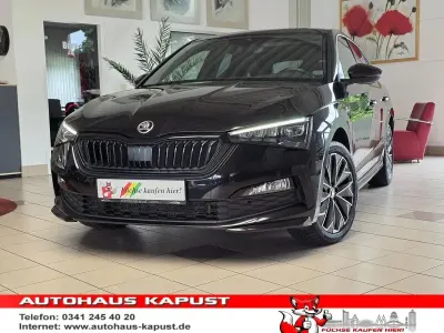 Gebraucht Skoda Scala Monte Carlo 150 PS (110 kW) 2024 Schwarzmagic perleffekt Kleinwagen