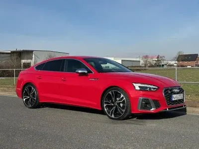 Gebraucht Audi S5 Sportback Sport 341 PS (250 kW) 2022 Rot Kleinwagen