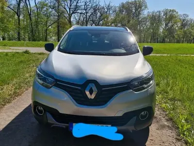 Używany Renault Kadjar Bose Edition 131 KM (96 kW) 2017 Srebrny SUV